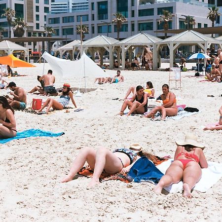 Wom Beach Pod Hotel - A Member Of Brown Hotels Τελ Αβίβ Εξωτερικό φωτογραφία